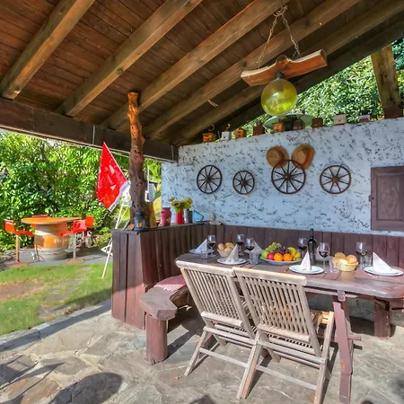 Rustico La Tavolozza 360° View - Happy * Brione sopra Minusio